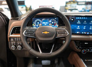 Chevrolet Suburban SUV 6,2 l 313 kw