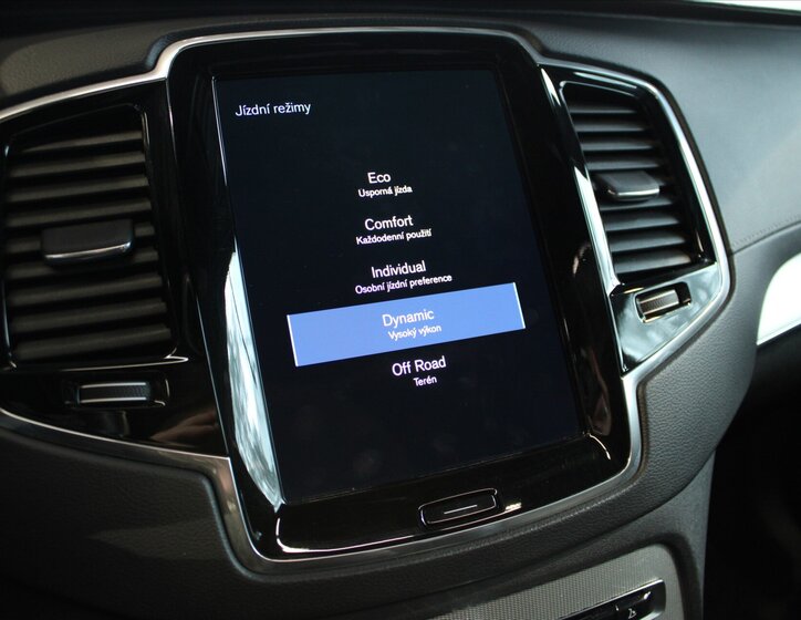 Volvo XC90 Ostatní 2,0 l 173 kw