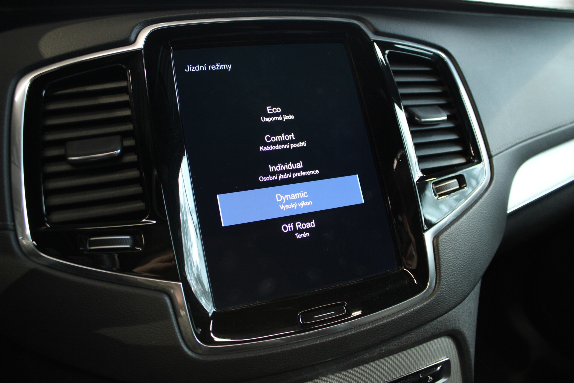 Volvo XC90 Ostatní 2,0 l 173 kw