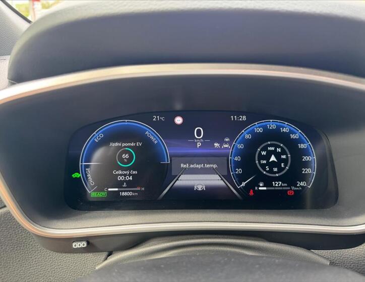 Toyota Corolla Cross 11