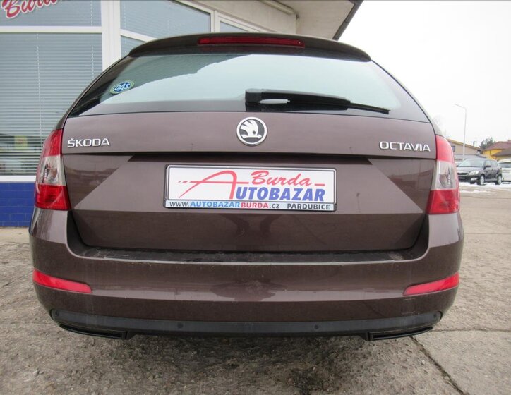 Škoda Octavia Kombi 1,2 l 77 kw