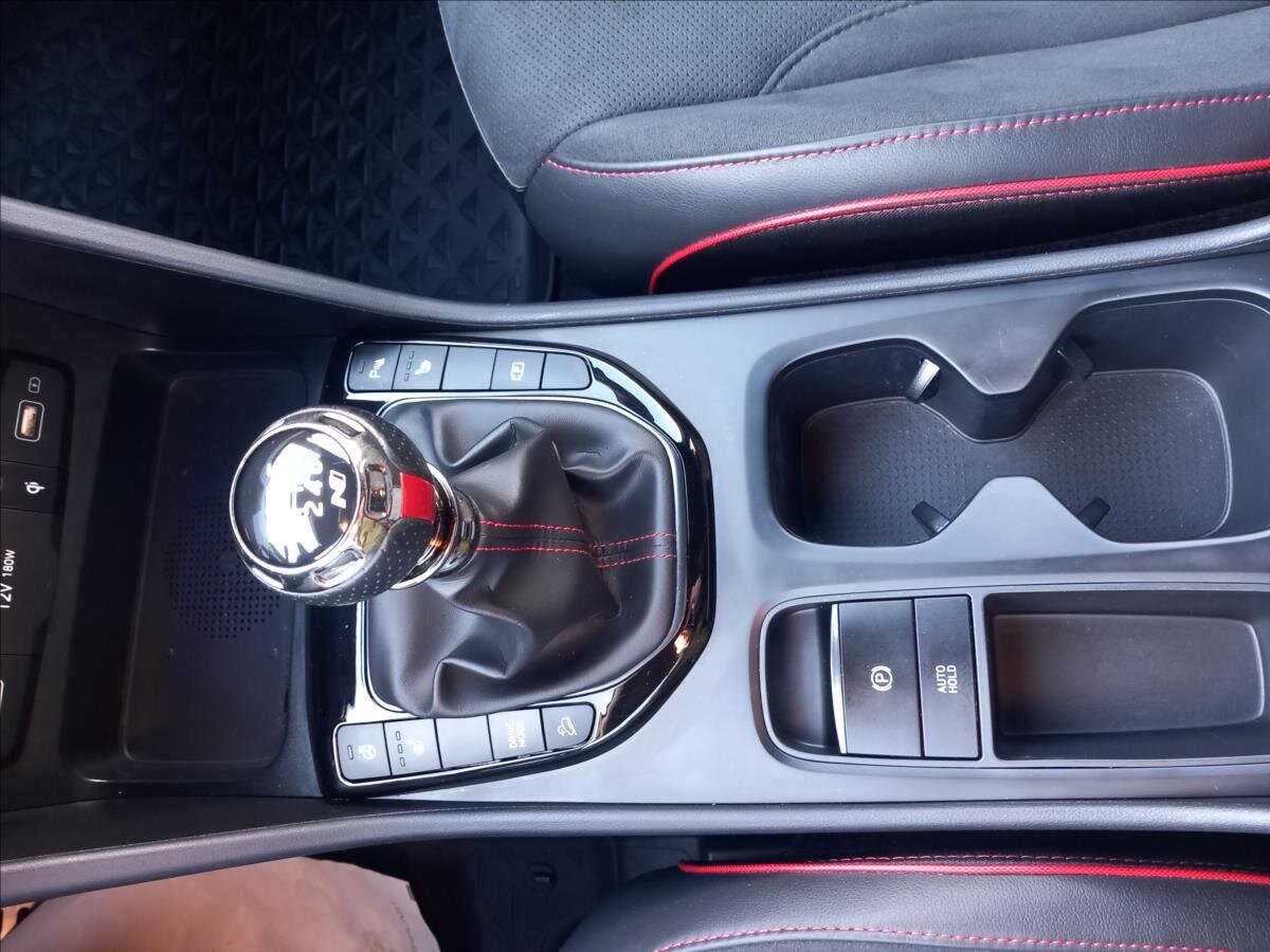 Hyundai Tucson SUV / Terénní 1,6 l 110 kw