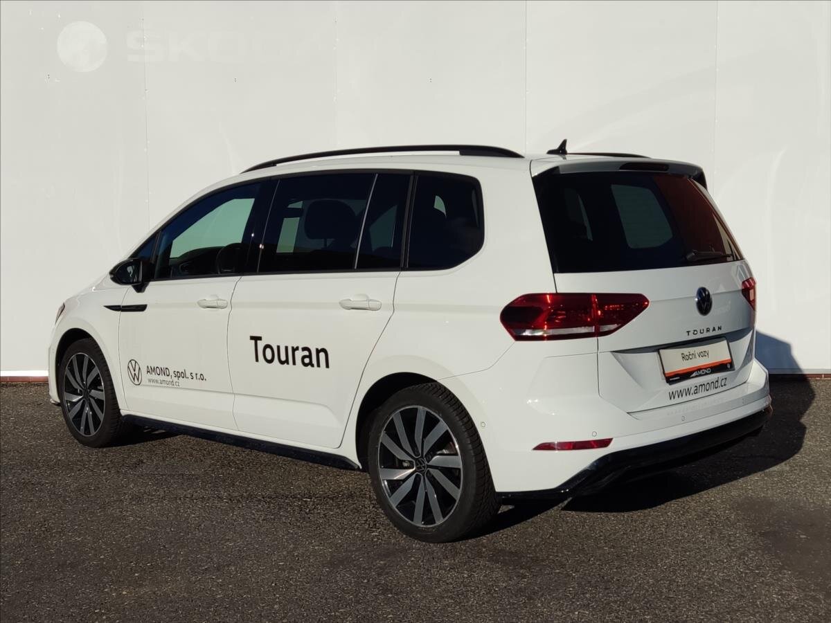 Volkswagen Touran MPV 1,5 l 110 kw