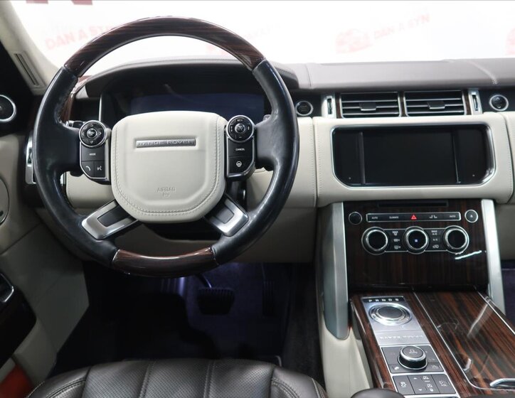 Land Rover Range Rover SUV / Terénní 4,4 l 250 kw
