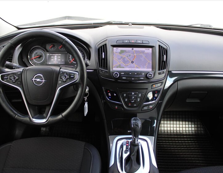 Opel Insignia Liftback 2,0 l 125 kw