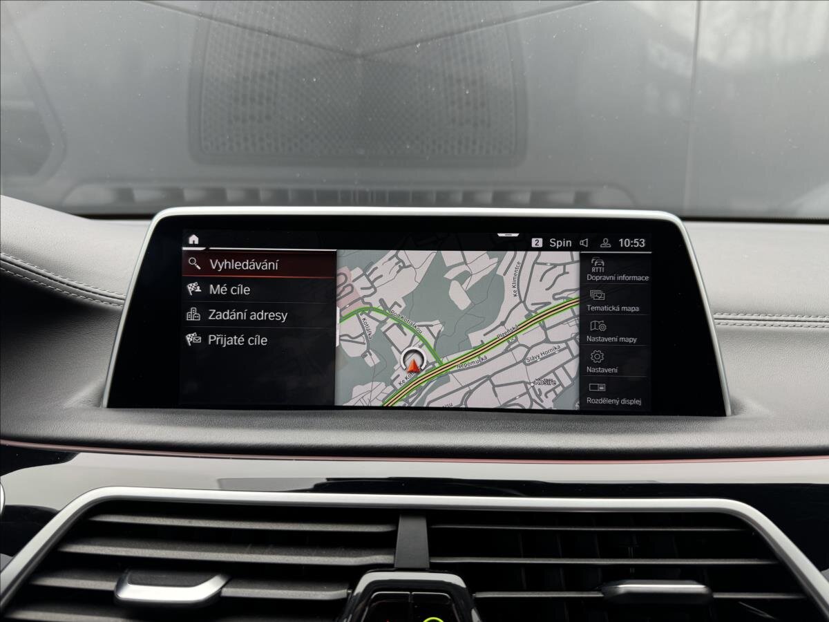 BMW Řada 7 Sedan 3,0 l 250 kw