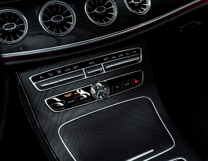 Mercedes-Benz Třídy E 10