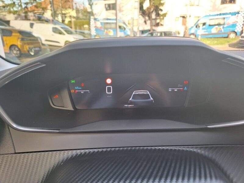 Peugeot 208 Hatchback 1,2 l 74 kw