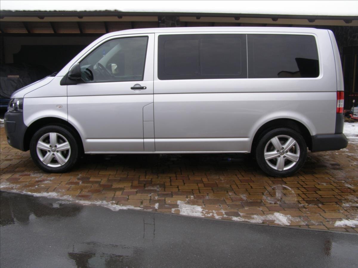 Volkswagen Caravelle