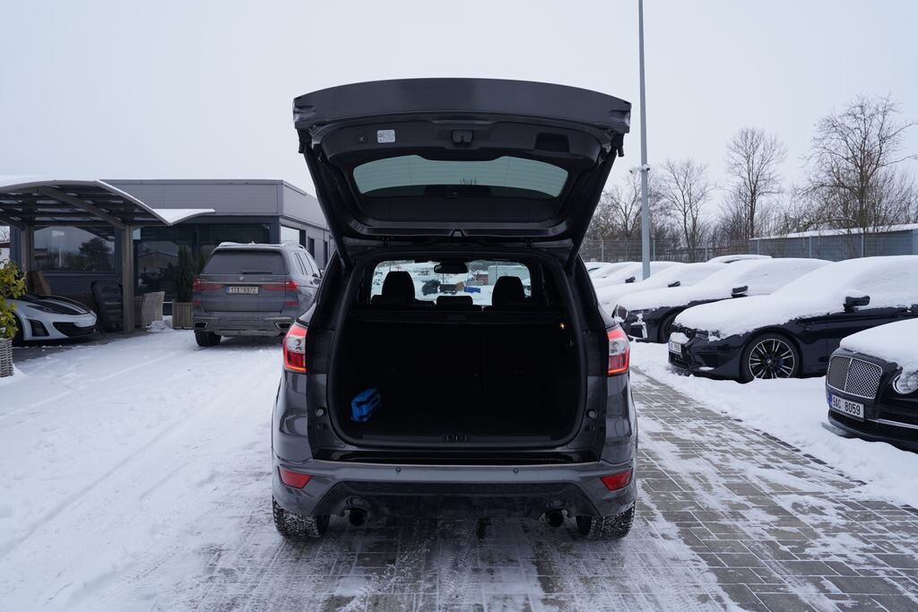 Ford Kuga SUV 2,0 l 132 kw