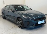 KIA Stinger Liftback 3,3 l 269 kw