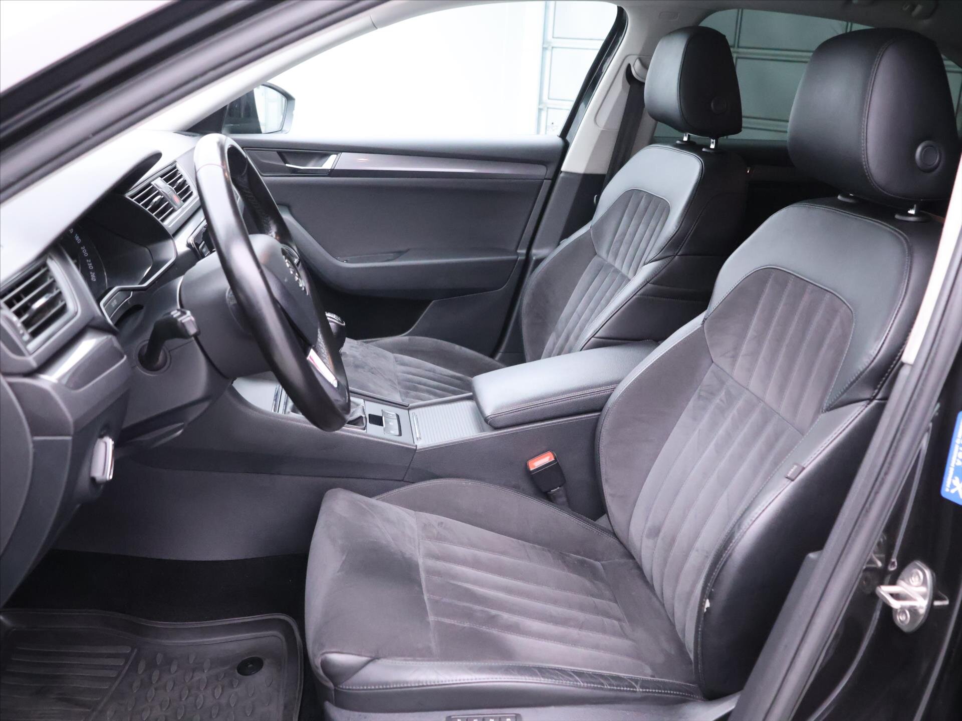 Škoda Superb Sedan 2,0 l 110 kw