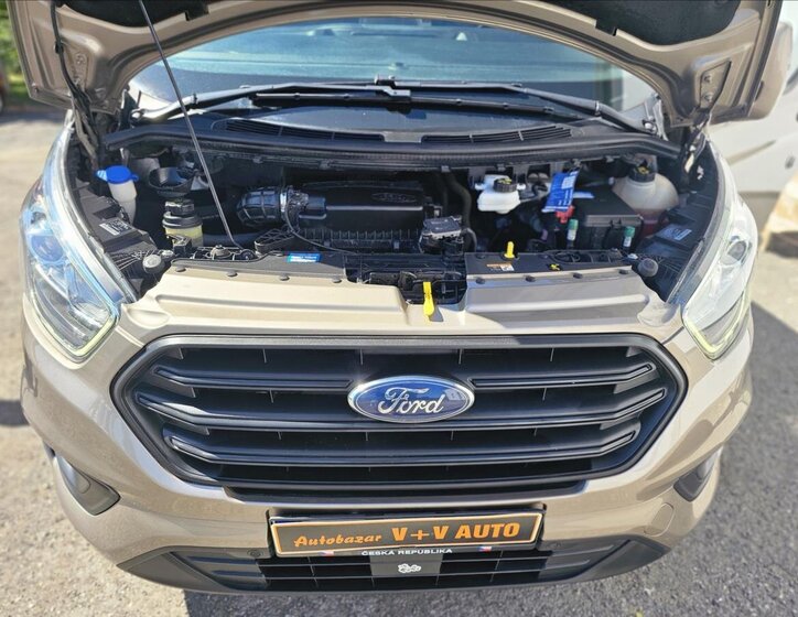 Ford Transit Custom Kombi 2,0 l 96 kw