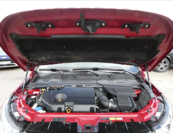 Land Rover Discovery Sport SUV / Terénní 2,0 l 110 kw