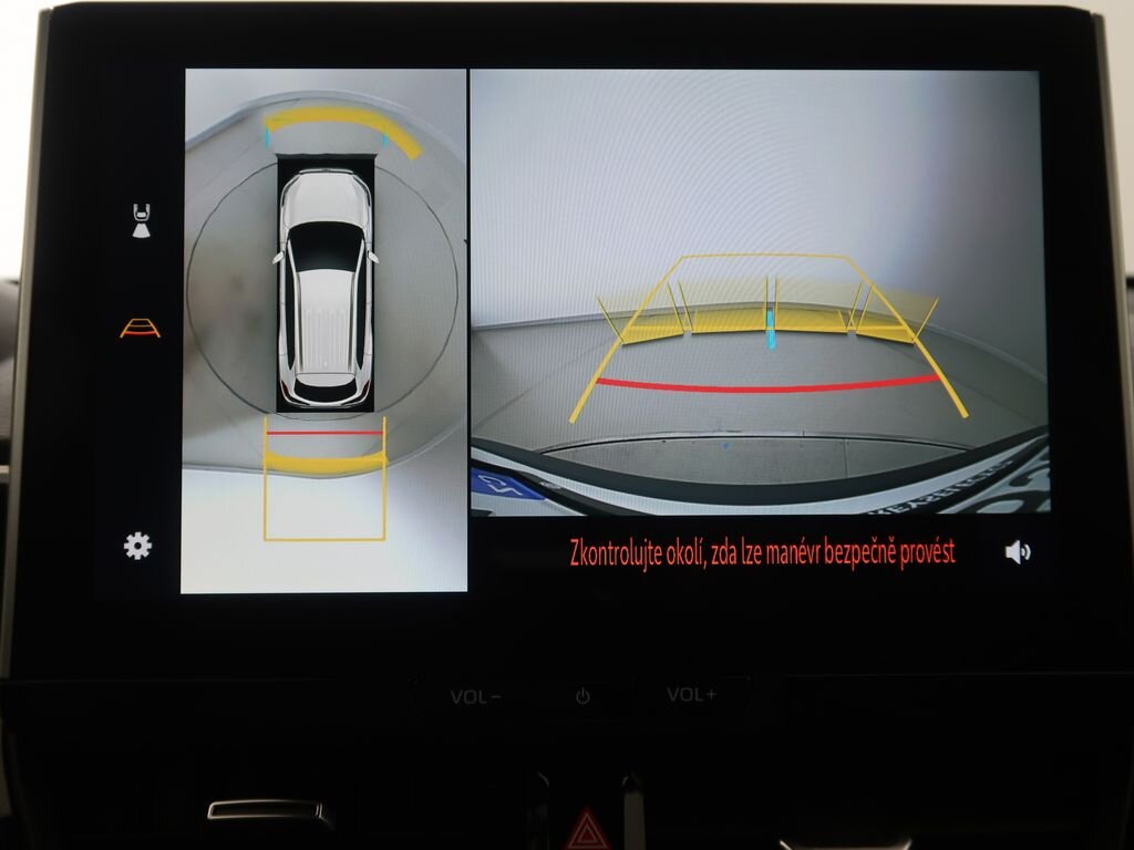 Toyota Corolla Cross Hatchback 2,0 l 112 kw