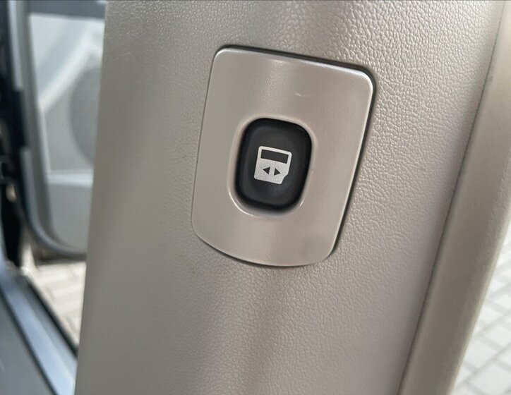 Chrysler Town & Country MPV 3,8 l 142 kw