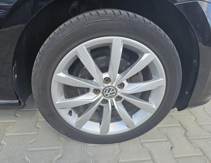 Volkswagen Golf Kombi 2,0 l 110 kw