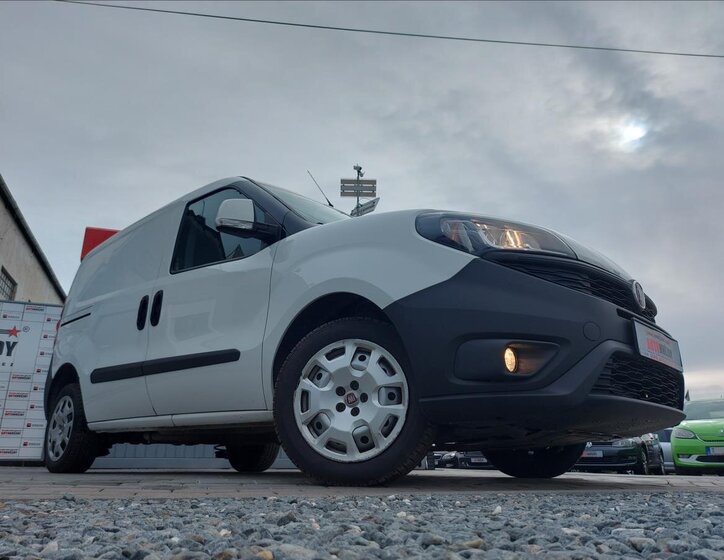 Fiat Dobló cargo Ostatní 1,4 l 88 kw