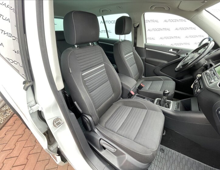 Volkswagen Tiguan SUV / Terénní 2,0 l 103 kw