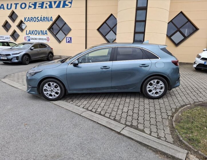 KIA Ceed Hatchback 998,0 88 kw