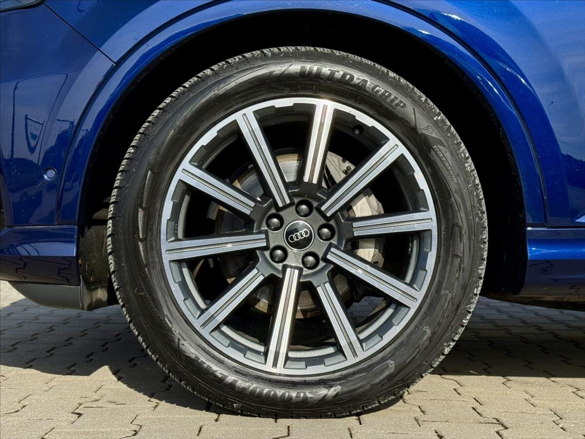 Audi Q7 SUV 3,0 l 210 kw