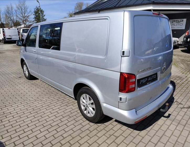 Volkswagen Transporter Kombi 2,0 l 110 kw