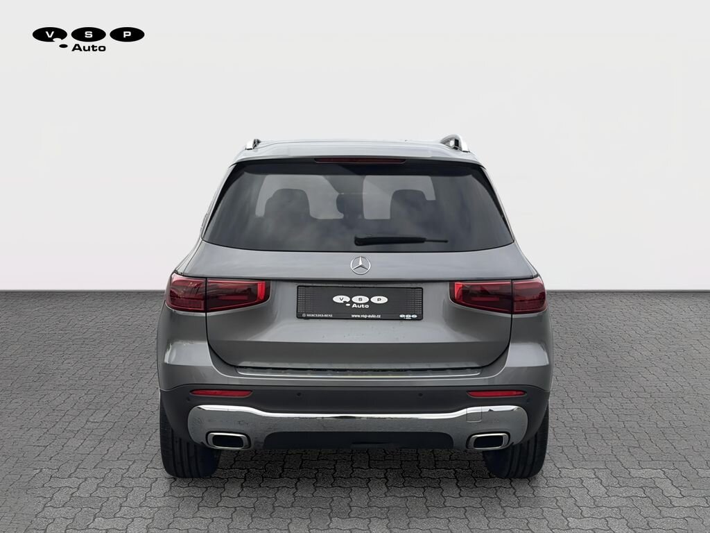 Mercedes-Benz GLB SUV / Terénní 1,3 l 120 kw