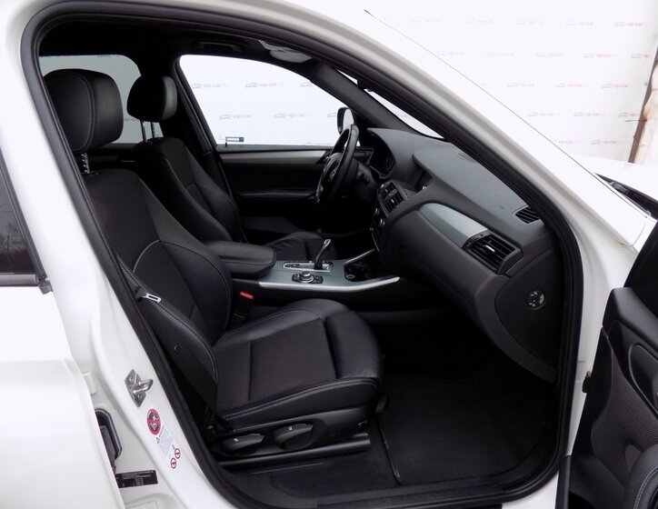 BMW X3 SUV / Terénní 2,0 l 135 kw