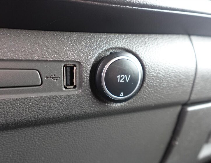 Ford Transit Custom Ostatní 2,0 l 77 kw