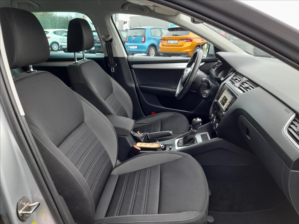 Škoda Octavia Kombi 2,0 l 110 kw