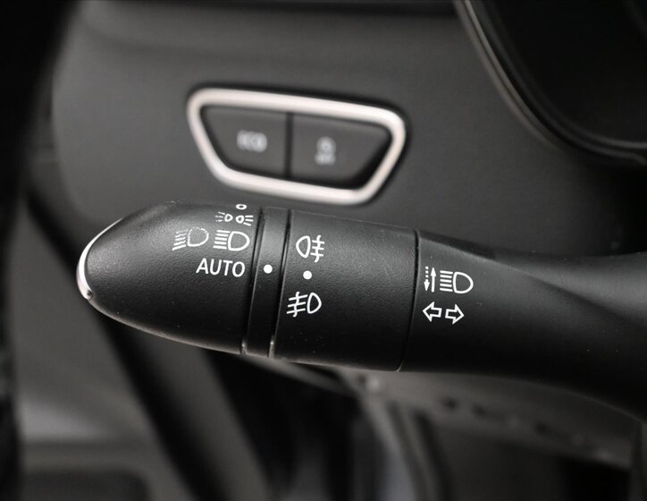 Renault Kadjar SUV / Terénní 1,3 l 116 kw