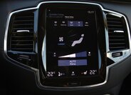 Volvo XC90 SUV / Terénní 2,0 l 173 kw