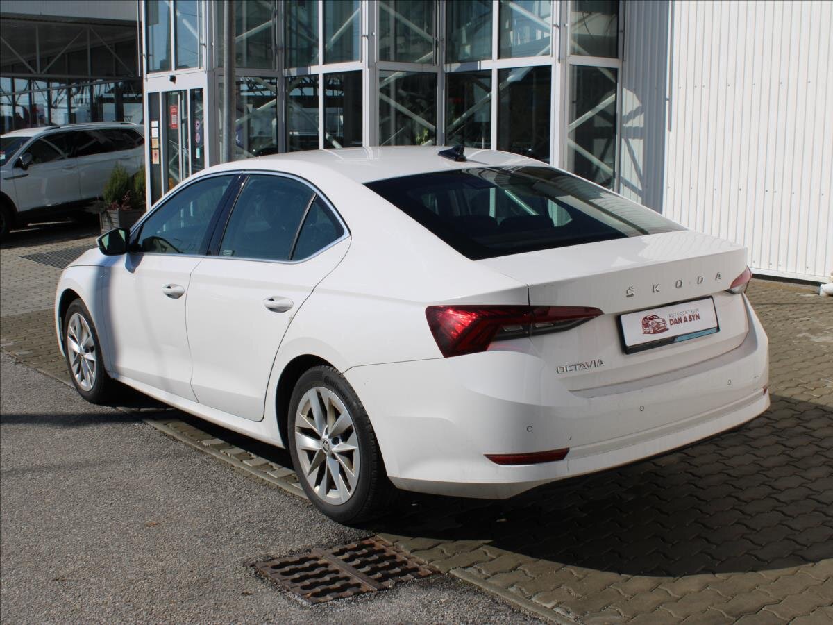 Škoda Octavia Sedan / Limuzína 1,5 l 110 kw