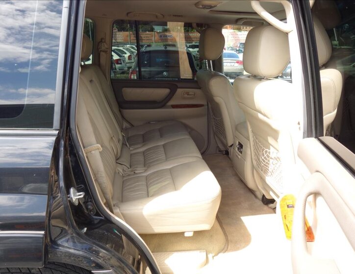 Toyota Land Cruiser SUV / Terénní 4,7 l 175 kw