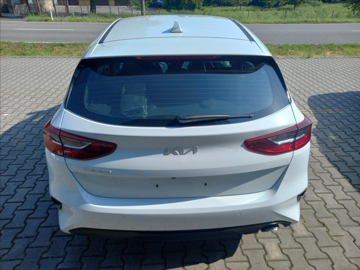 KIA Ceed Hatchback 998,0 73 kw