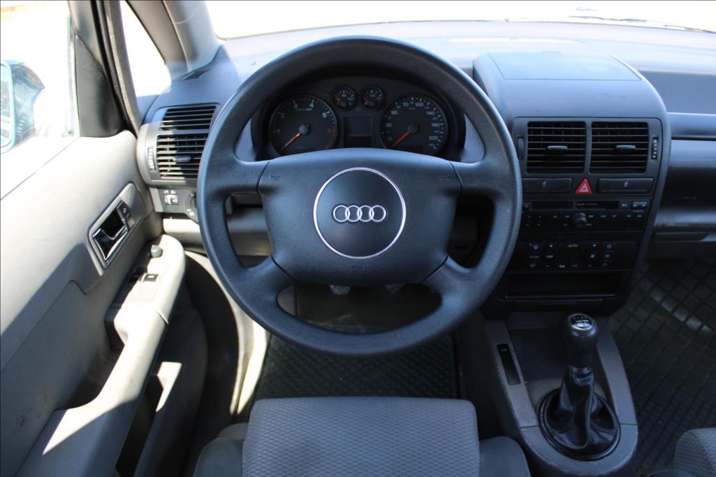 Audi A2