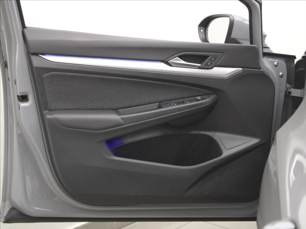 Volkswagen Golf Kombi 1,5 l 96 kw