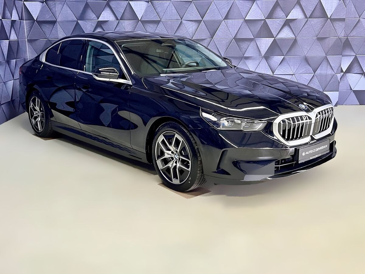 BMW Ostatní Sedan / Limuzína 0,0 290 kw