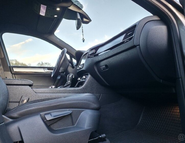 Volkswagen Touareg SUV / Terénní 0,0 139 kw