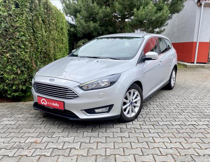 Ford Focus 1