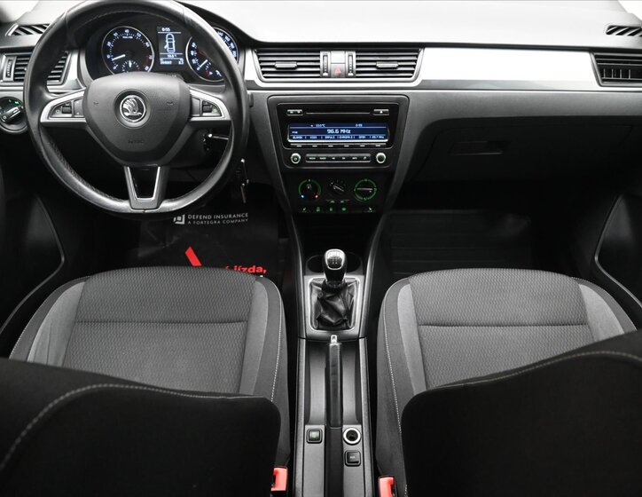 Škoda Rapid Sedan / Limuzína 1,2 l 63 kw