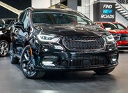 Chrysler Pacifica MPV 3,6 l 221 kw