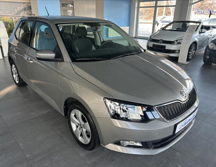 Škoda Fabia Hatchback 1,2 l 66 kw