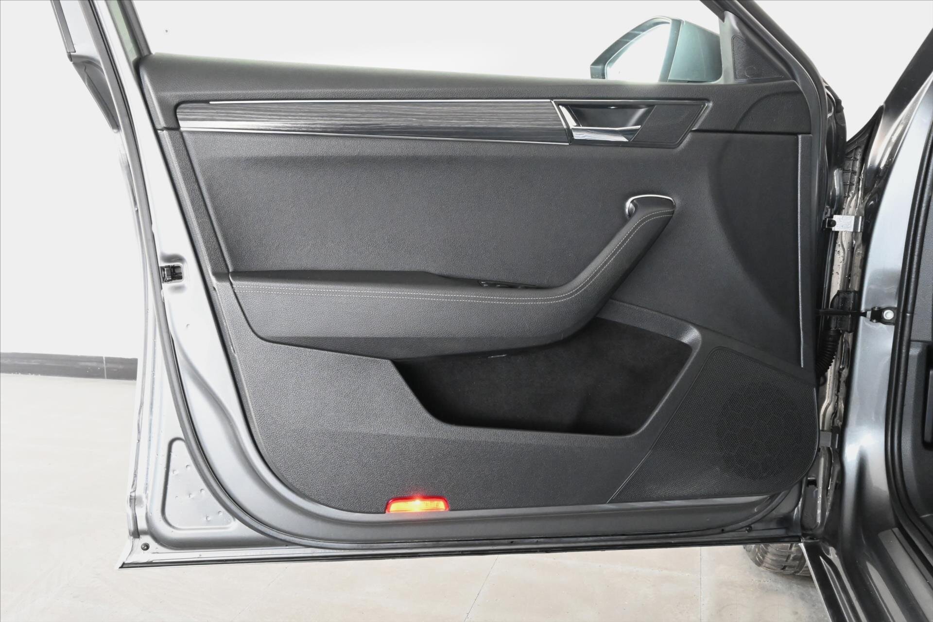 Škoda Superb Kombi 2,0 l 110 kw