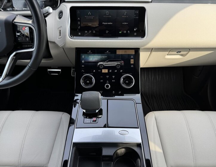 Land Rover Range Rover Velar SUV / Terénní 3,0 l 221 kw