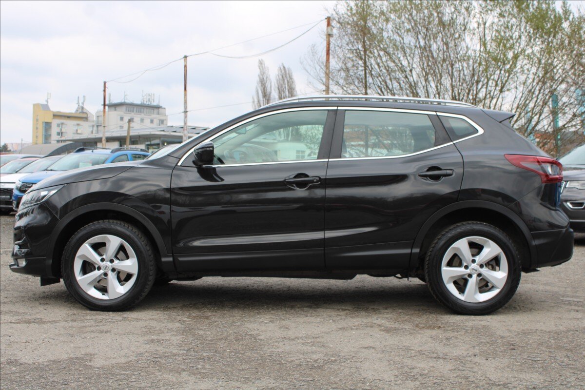 Nissan Qashqai SUV / Terénní 1,3 l 103 kw