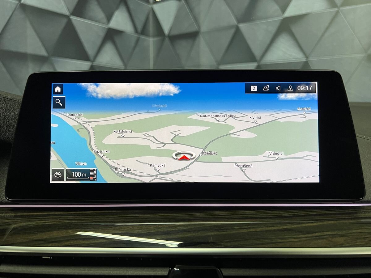 BMW Řada 5 Sedan / Limuzína 3,0 l 250 kw