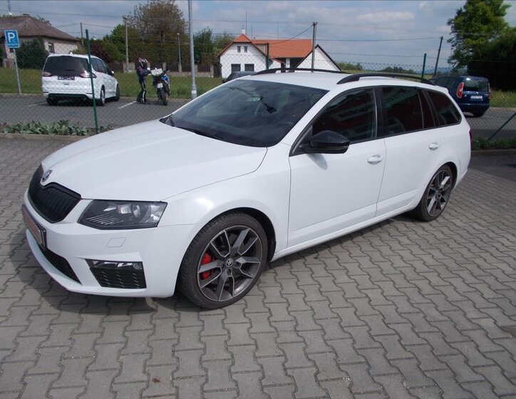 Škoda Octavia Kombi 2,0 l 135 kw