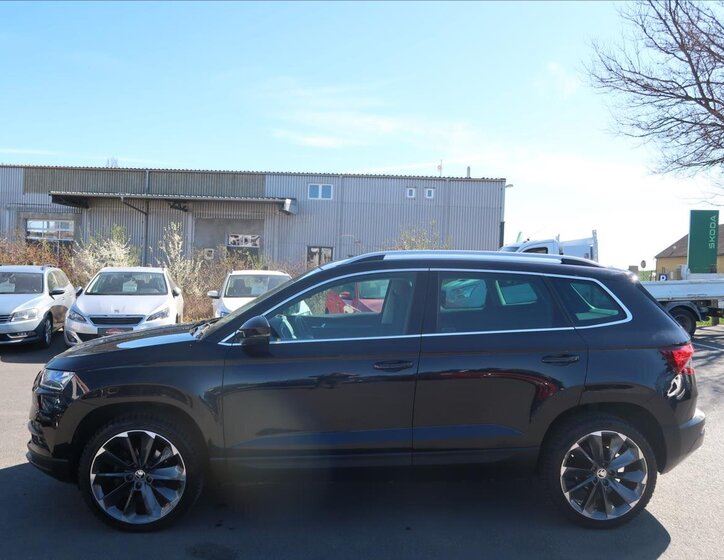 Škoda Karoq SUV / Terénní 1,6 l 85 kw