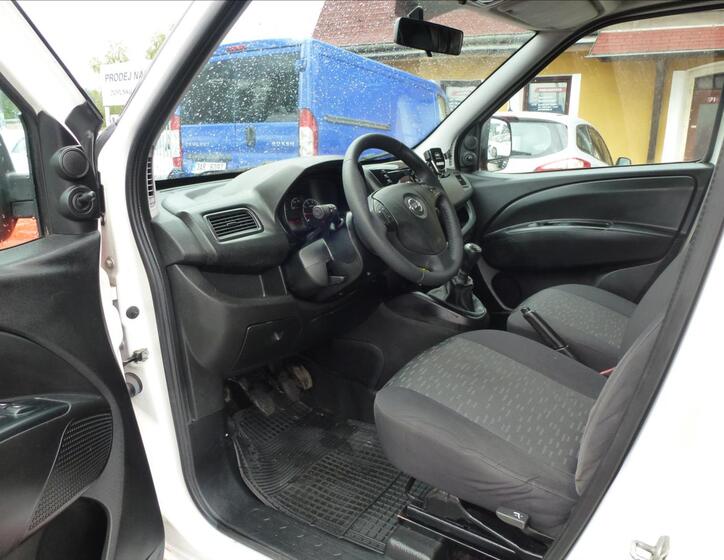 Opel Combo 15